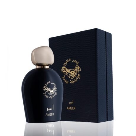 Brand: Anfas Al Khaleej Perfumes Fragrance Type: eau de parfum Size: 100ml Fragrance Family: Oriental Woody Fragrance Description: Top Note: Oriental spicy (Saffron) Middle Note: Oriental floral (Rose), Sweet (Praline) Base Note: Oriental sweet (Oud, Vanilla) العلامة التجارية: أنفاس الخليج للعطور نوع العطر: او دي بارفان الحجم: 100 مل من عائلة العطور الخشبية الشرقية :مكونات العطر (النوتة العليا: شرقي لاذع (زعفران (النوتة الوسطى "قلب العطر": أزهار شرقية (الجوري) ، حلوة (برالين (قاعدة العطر"النوتة السفلى": شرقية (عود ، فانيلا